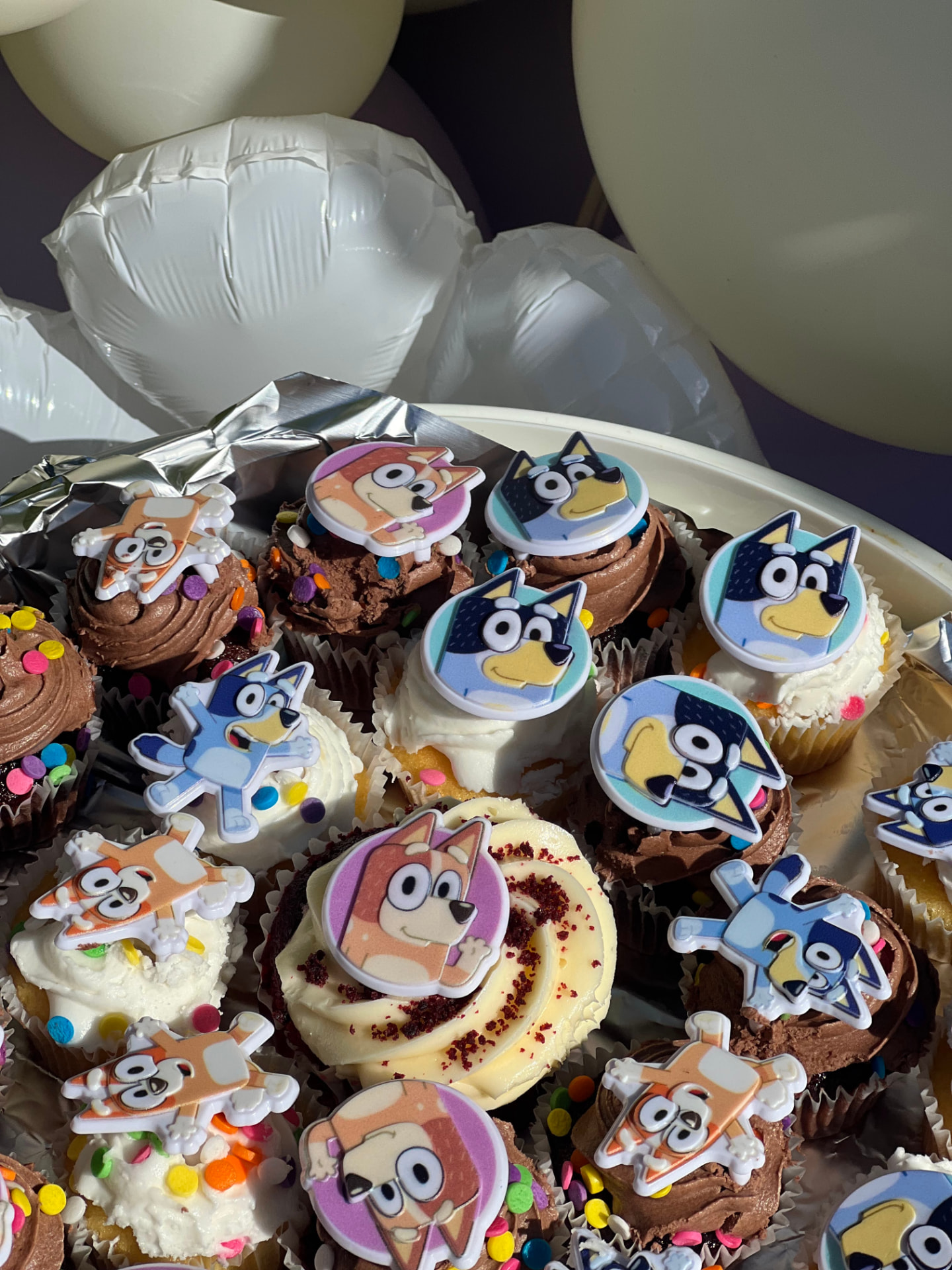 Bluey and Bingo cupcakes, design detail from a Katha Clicks celebration